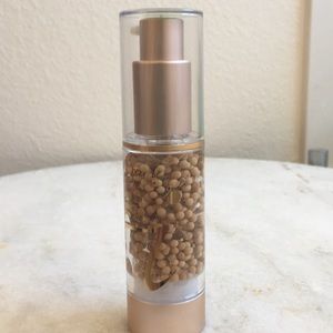 jane iredale Makeup - Carmel Liquid minerals from Jane Iredale jane iredale Makeup - Carmel Liquid minerals from Jane Iredale
